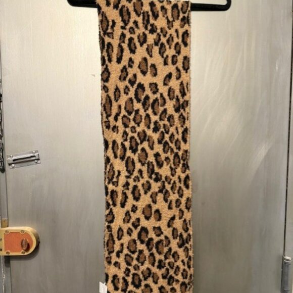 Retro Leopard Print Oblong Knit Scarf - Picture 9 of 16